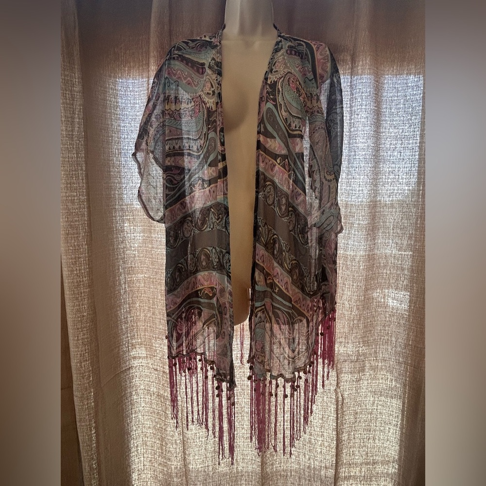 K55. Pía Rossini Bohemian Paisley Kimono with Fringe one size